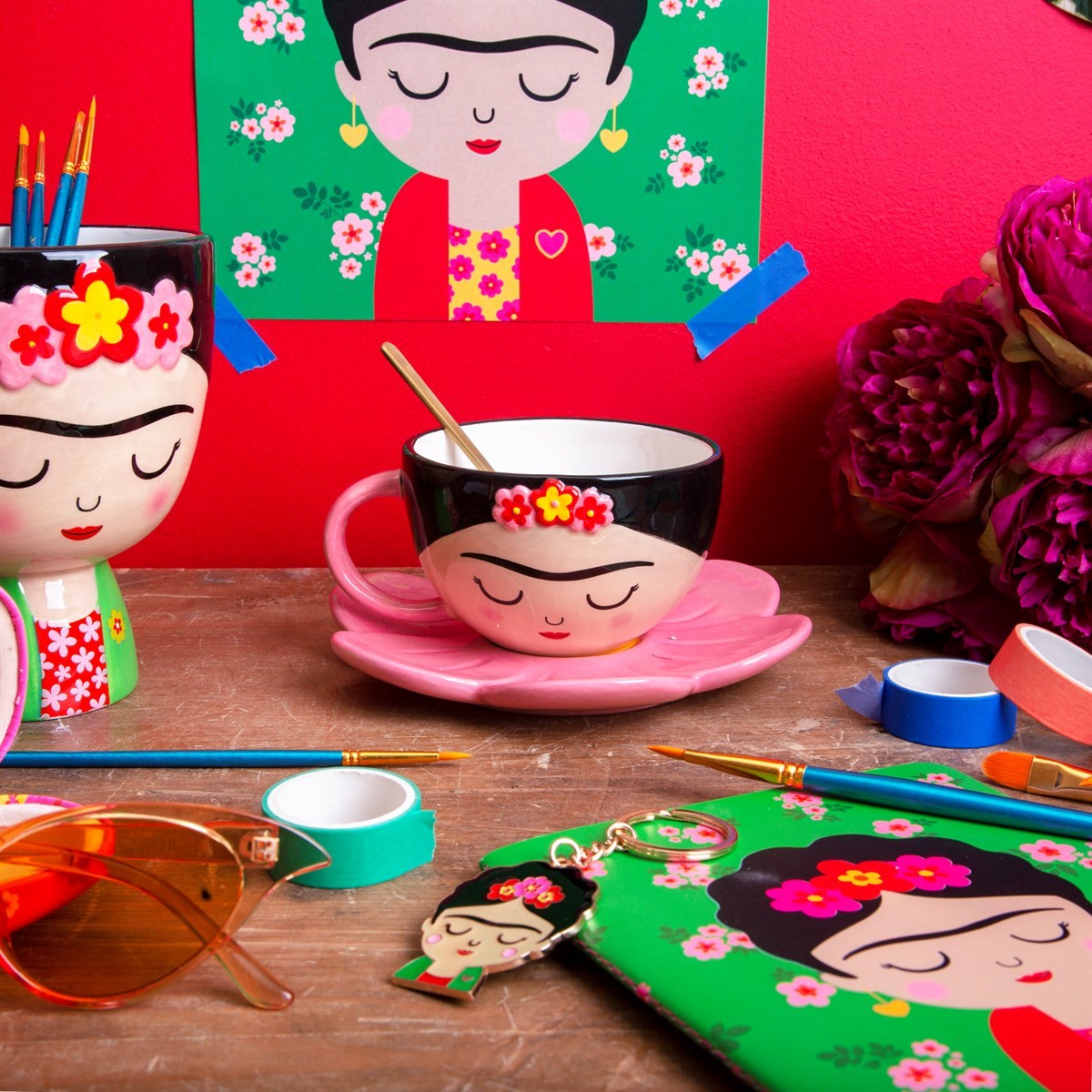 Frida Cup and Flower Saucer Set